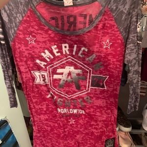 Quarter sleeve shirt